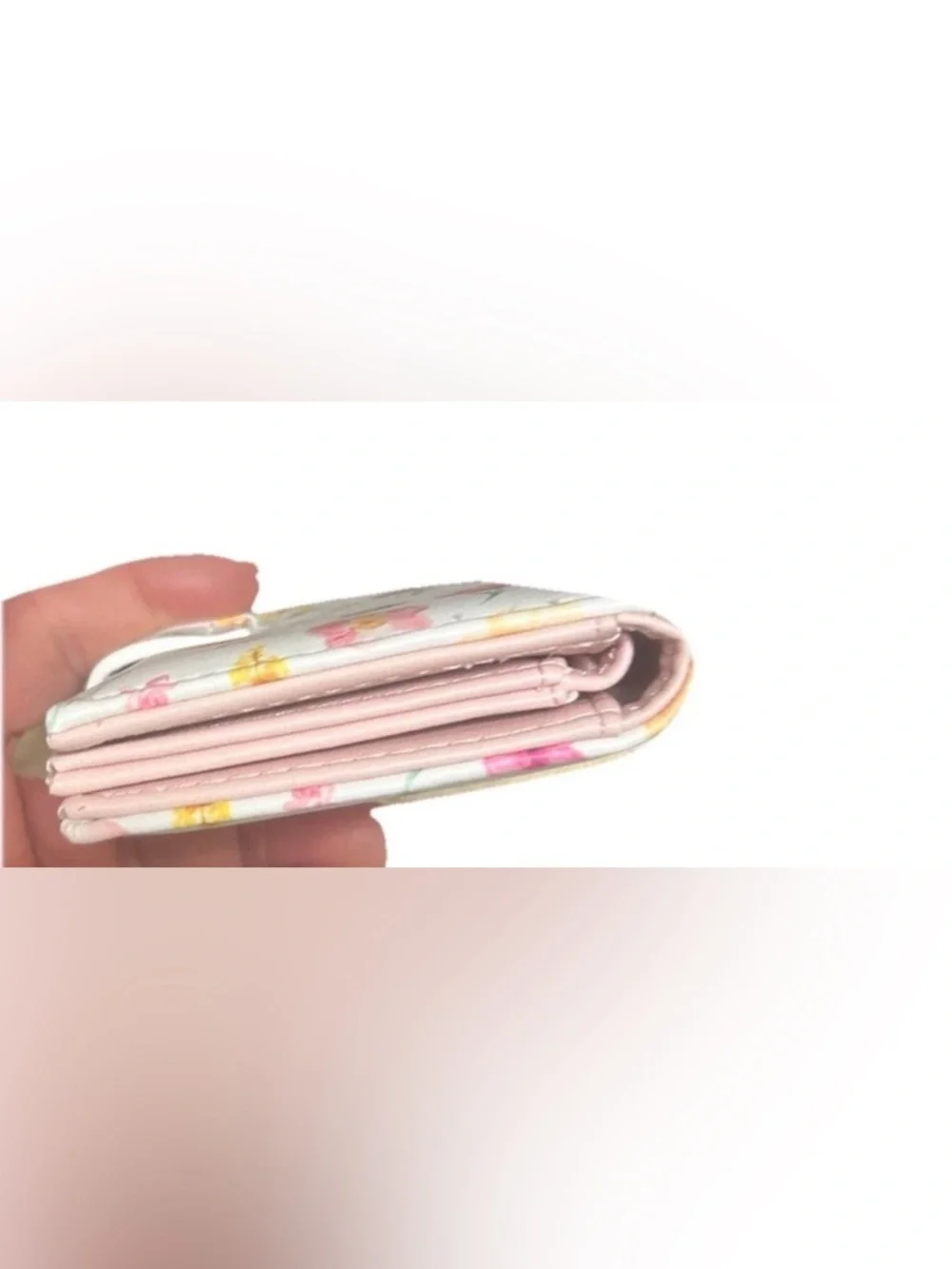 Betsy Johnson NWT wallet - Picture 5 of 8